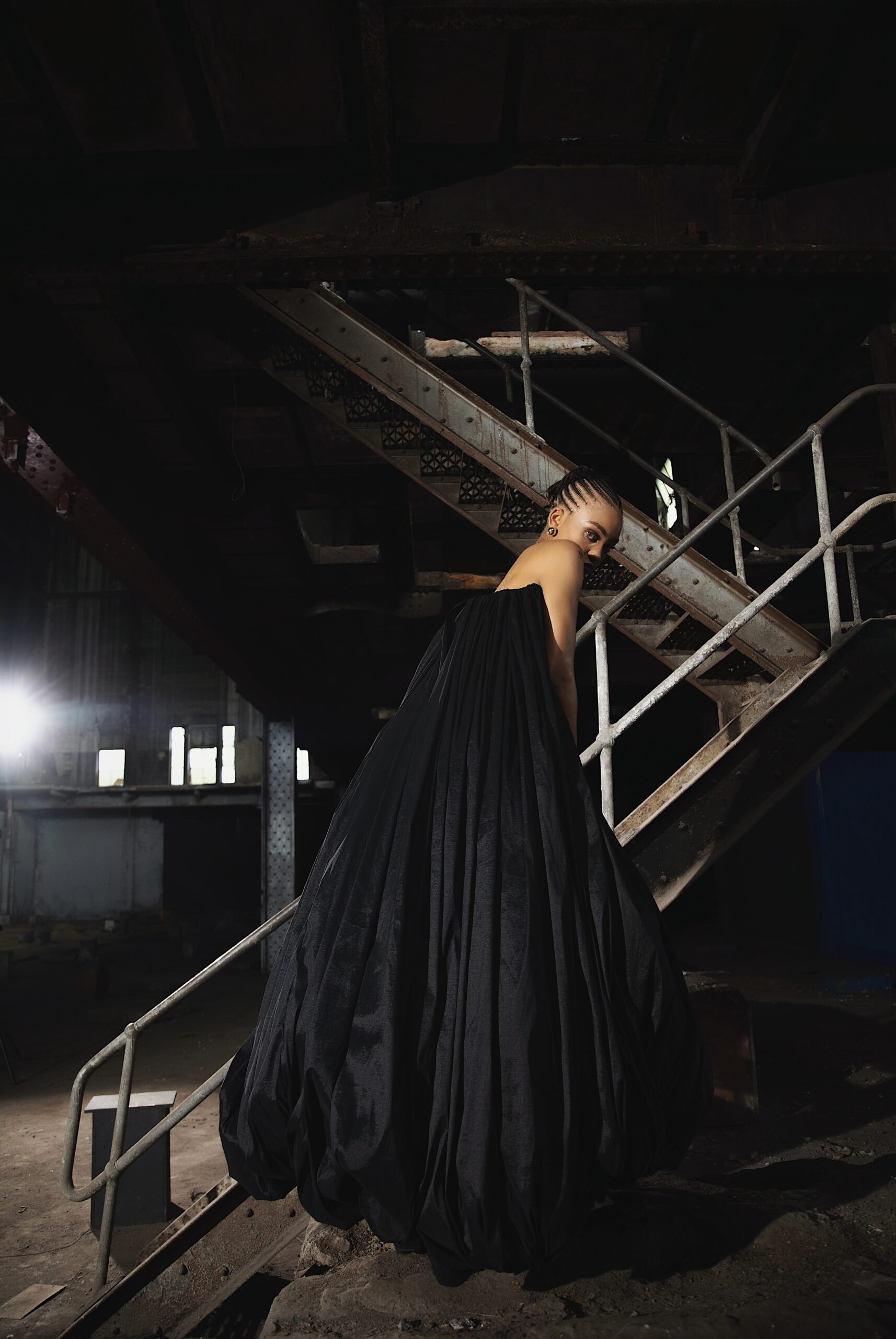 fruch-disu-kleid-bodenlang-mit-corsage image 3
