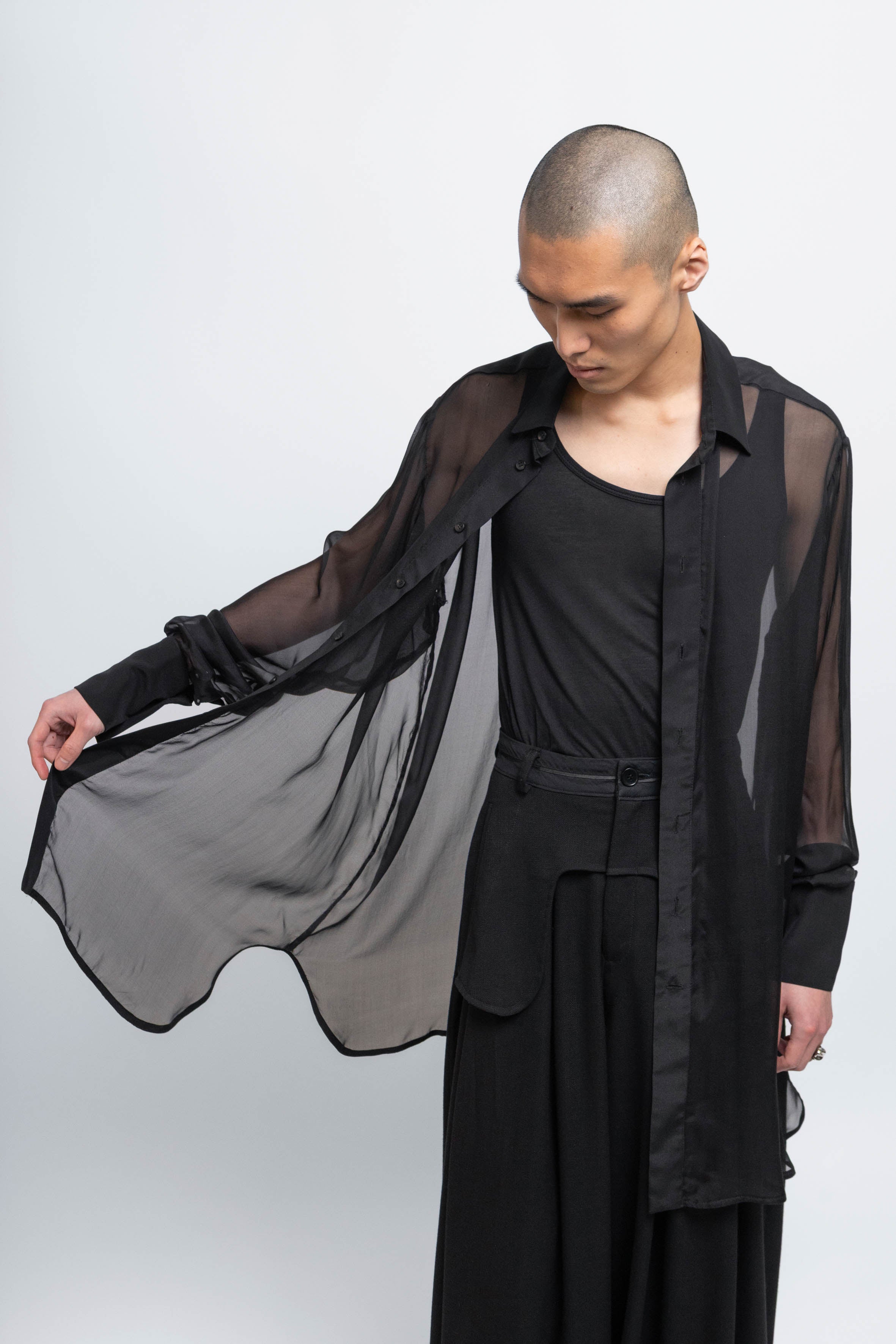 esther-perbandt-float-silk-hemd-herren-schwarz-seide image 4