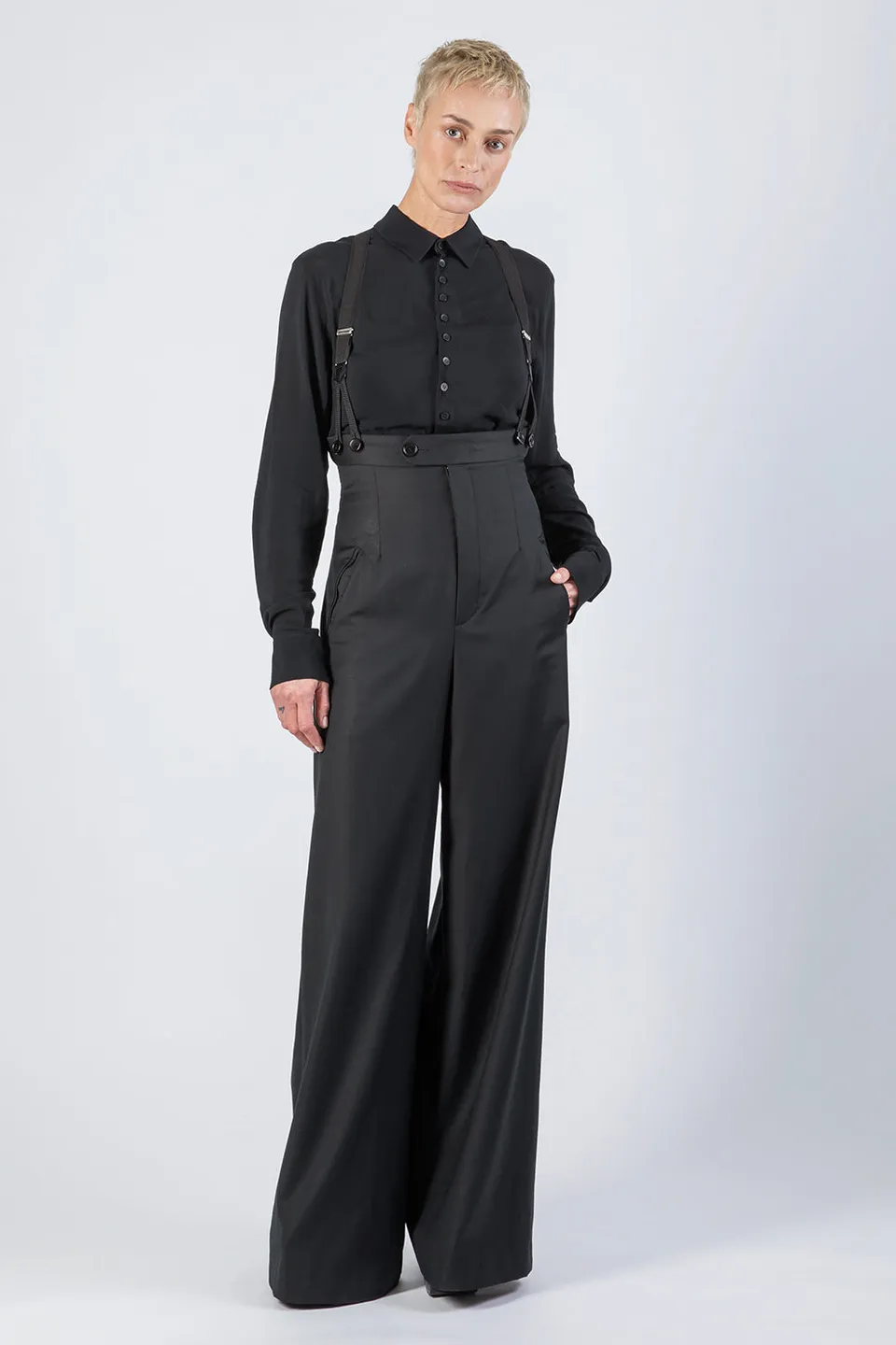 esther-perbandt-highwaist-hose-schwarz-wolle-tr-ger image 1
