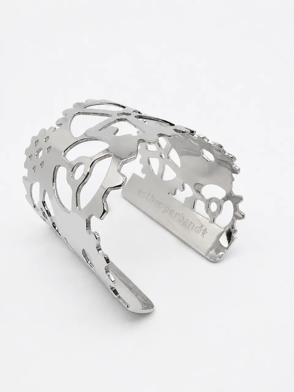 esther-perbandt-gearwheel-armreif-silber-breit-verstellbar image 1