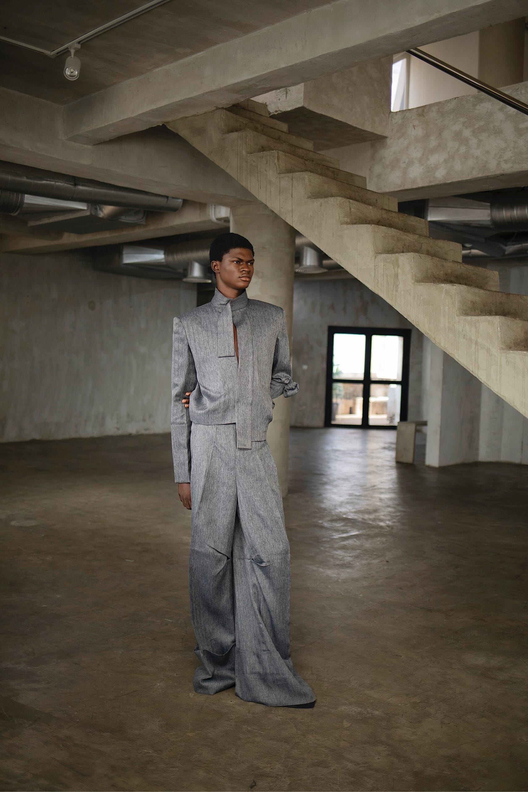 fruch-coats-concrete-suit-anzug-grau-fischgr-t-wolle image 1