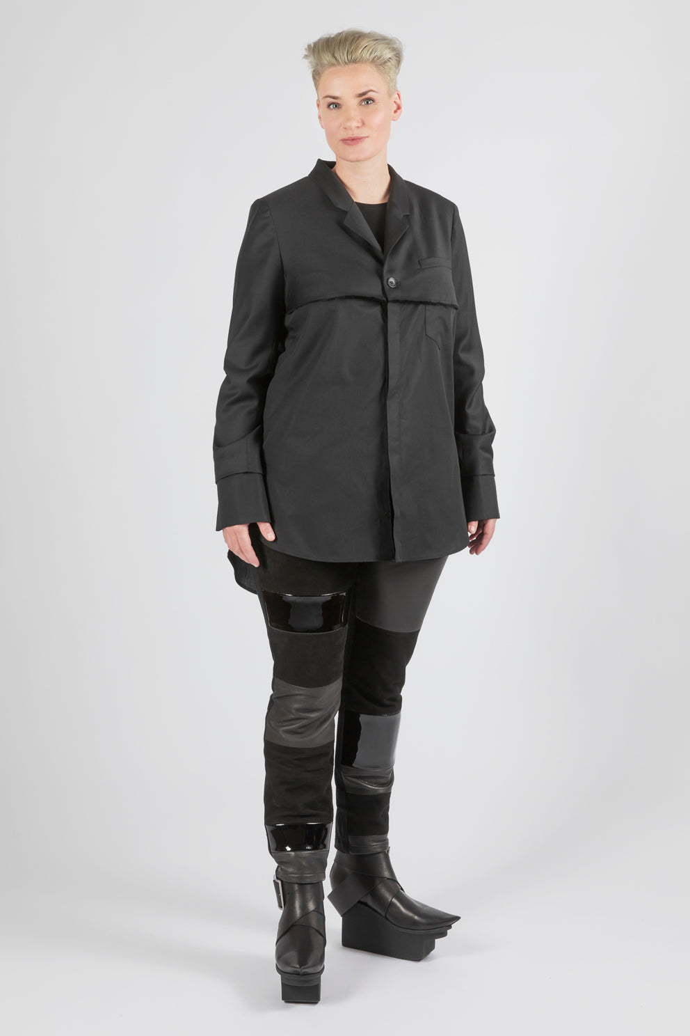 esther-perbandt-cutted-jacke-damen-schwarz-36-wolle-blazer image 4