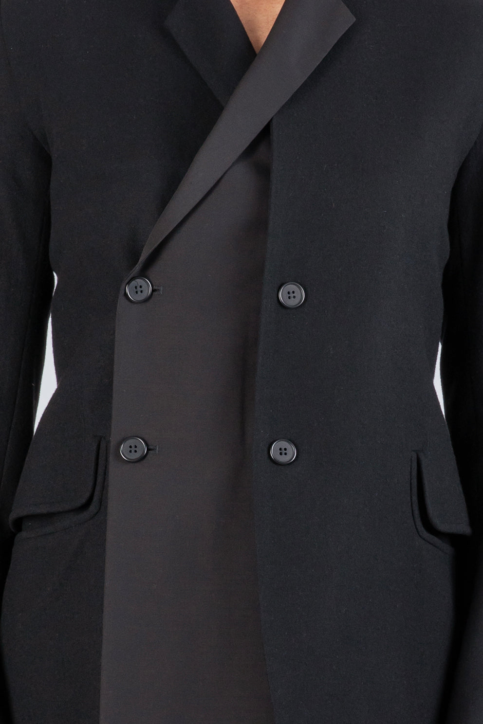 esther-perbandt-fake-double-breasted-jacke-schwarz-wolle image 3
