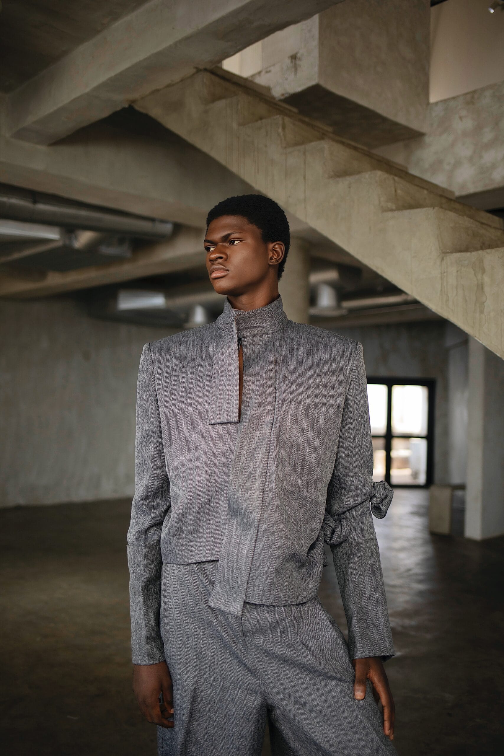 fruch-coats-concrete-suit-anzug-grau-fischgr-t-wolle image 3