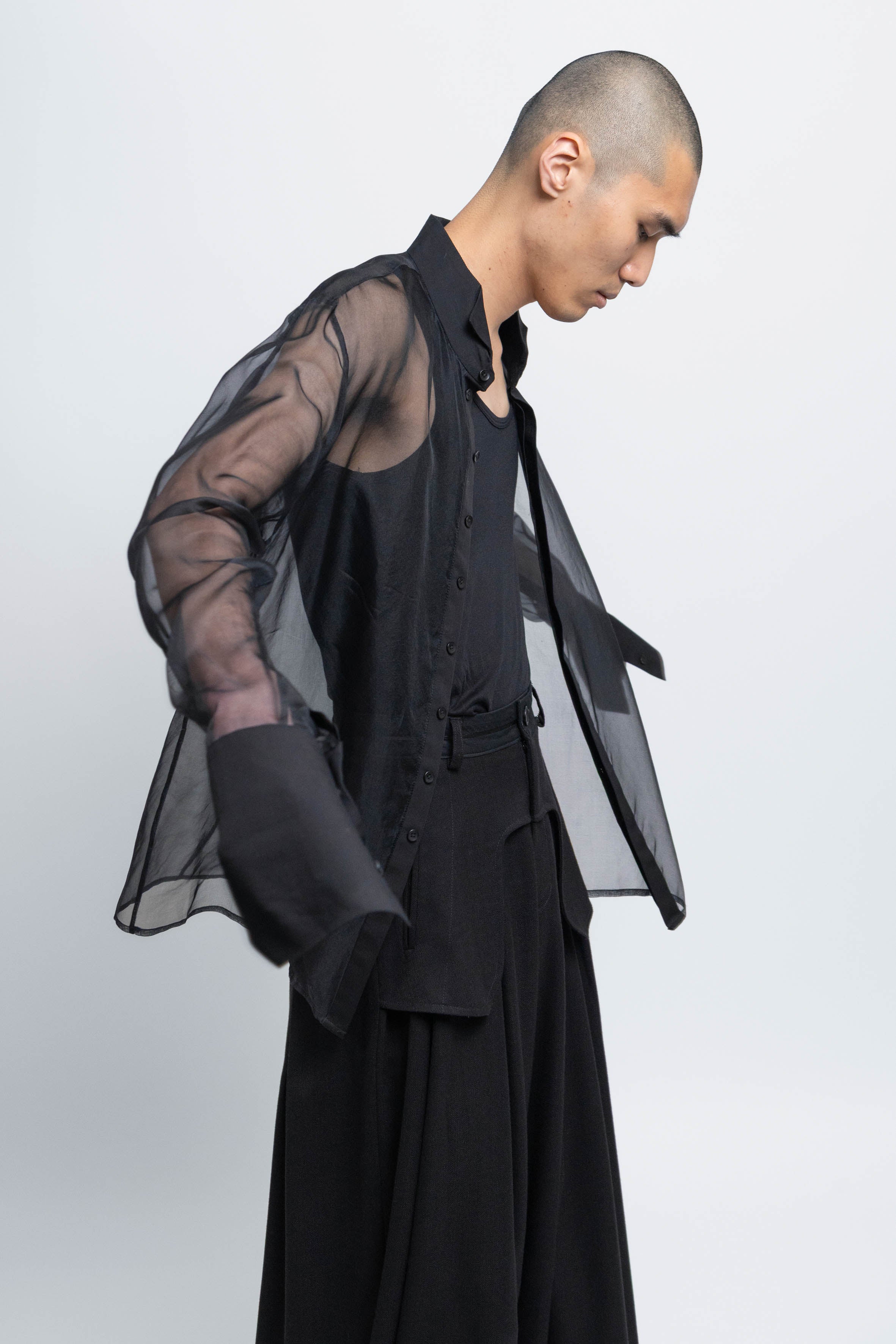 esther-perbandt-smoking-organza-hemd-herren-schwarz-slim image 8