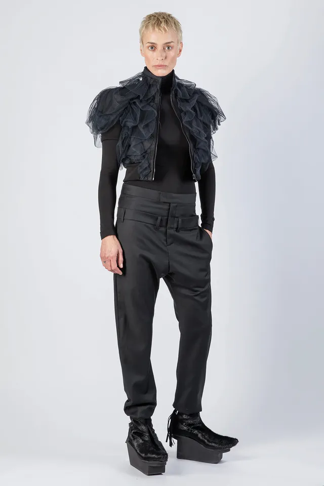 esther-perbandt-planet-e-minijacke-damen-schwarz-baumwolle image 1