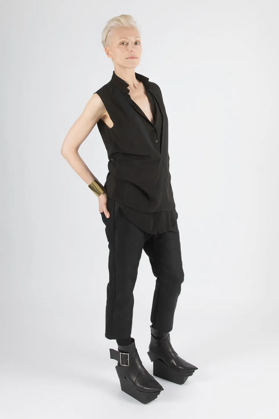 esther-perbandt-double-collar-shirt-damen-schwarz-viskose-2 image 1