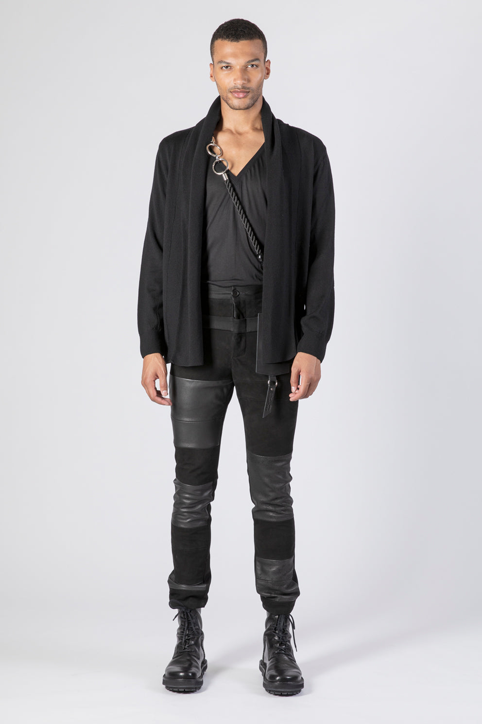 esther-perbandt-earthlight-long-cardigan-schwarz-wolle image 8