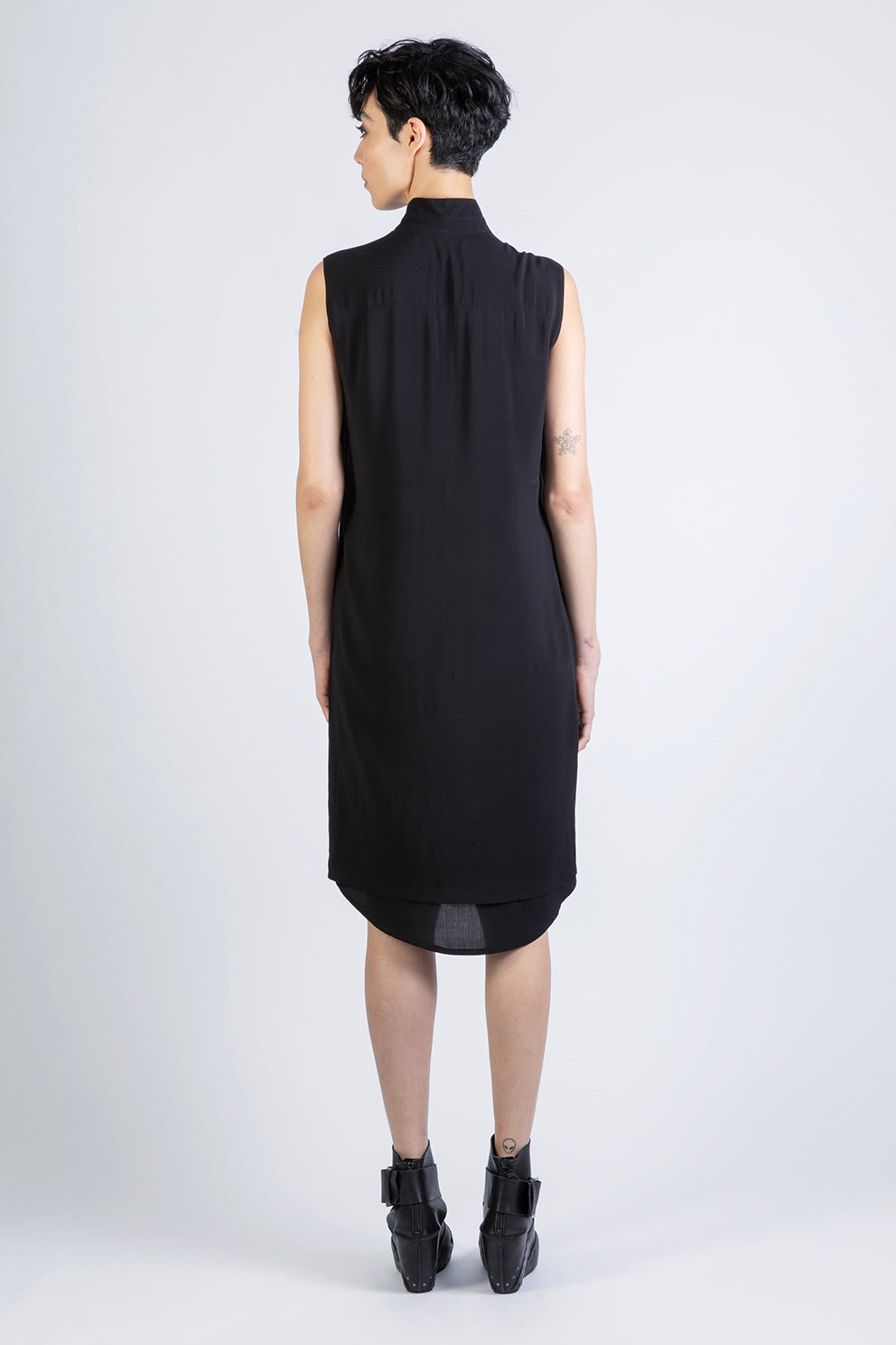esther-perbandt-double-collar-kleid-damen-schwarz-38-viskose image 6