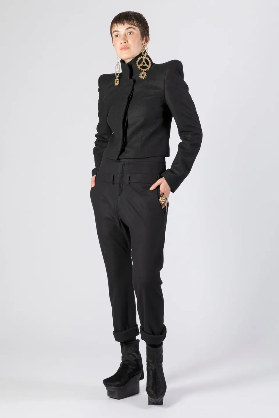 esther-perbandt-pagoda-jacke-damen-schwarz-wolle image 1