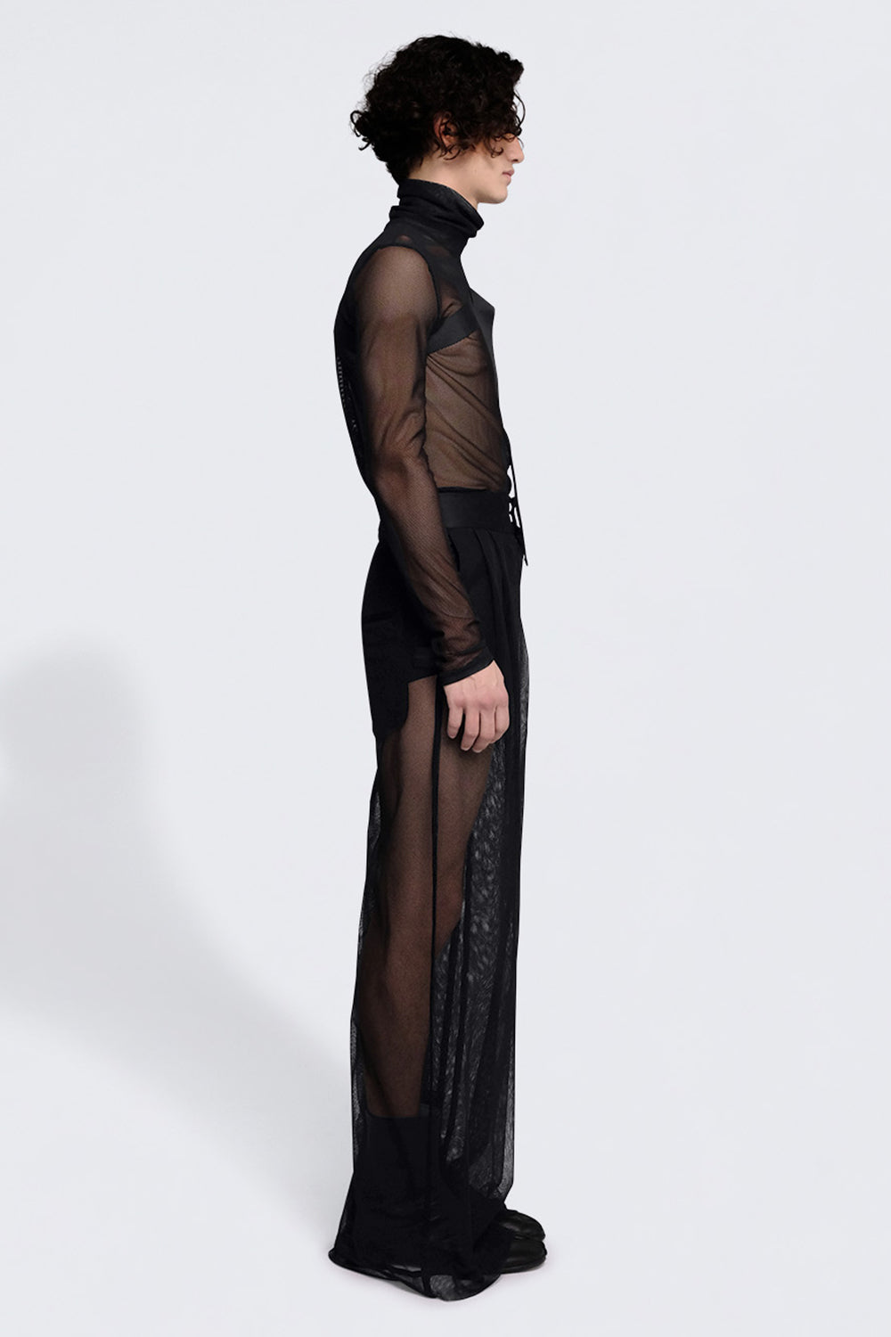 esther-perbandt-georgia-mesh-stoffhose-herren-schwarz-baumwolle image 4